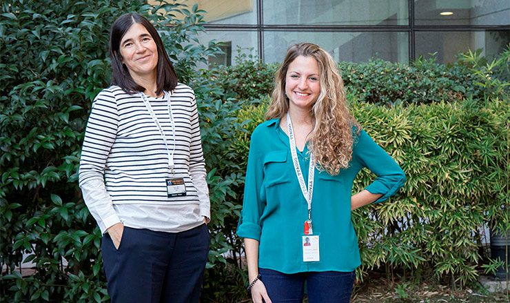 Maria A. Blasco (left), senior author and Head of the Telomeres and Telomerase Group at the Spanish National Cancer Research Centre (CNIO), and first author Leire Bejarano (right)./ CNIO