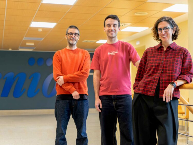 From the left: Raúl Torres, Alejandro Nieto and Sandra Rodríguez-Perales. / Christian Esposito. Madmoviex. CNIO